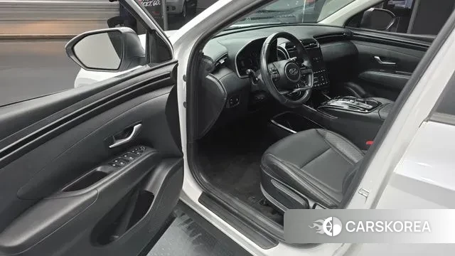 Hyundai Tucson (NX4) 2022 Белый из Кореи, фото 2