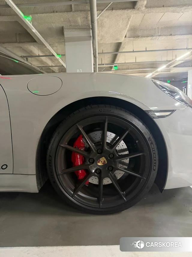 Porsche 718 Boxster 2022 Серебристо-серый из Кореи, фото 2