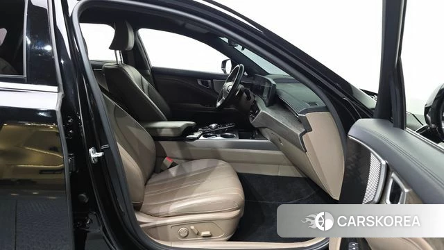 Kia K8 2022 Черный из Кореи, фото 2