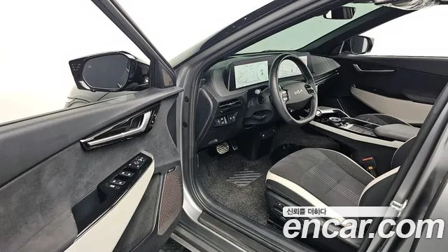 Kia EV6 2023 Серый из Кореи, фото 2