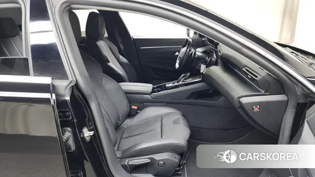 Peugeot 508 second Generation 2019 Черный из Кореи, фото 2