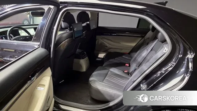 Genesis G90 2021 Черный из Кореи, фото 2