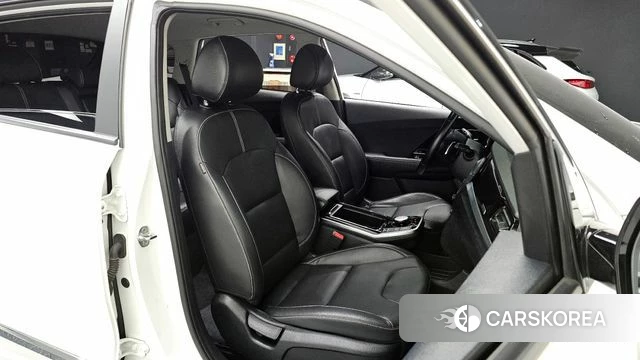 Kia Niro EV 2021 Белый из Кореи, фото 2