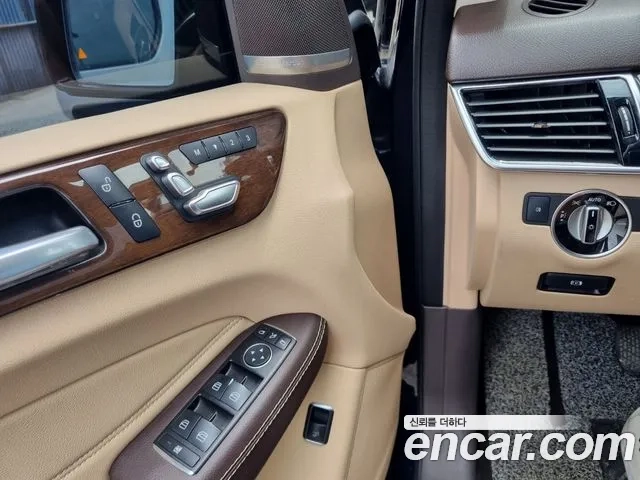 Mercedes-Benz GLE - Class W166 2018 Синий из Кореи, фото 2