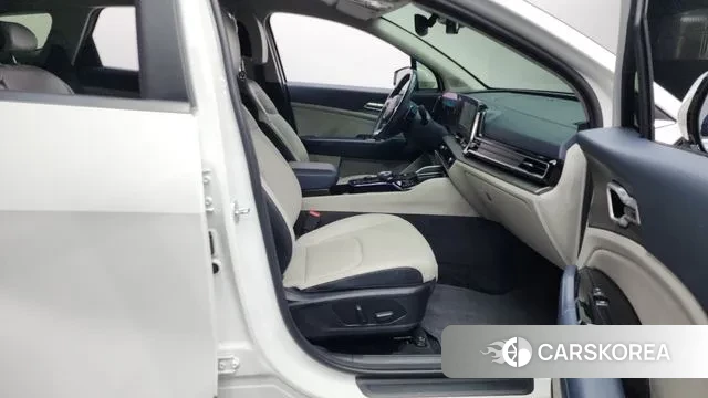 Kia Sportage 5th Generation 2021 Белый из Кореи, фото 2