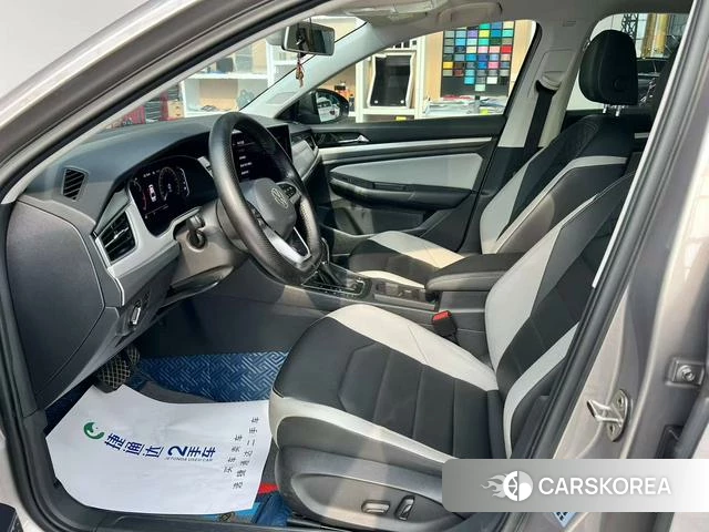 Volkswagen Bora 2024 Шампань из Китая, фото 2