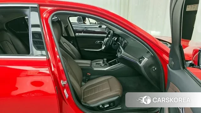 BMW 3 Series (G20) 2020 Красный из Кореи, фото 2