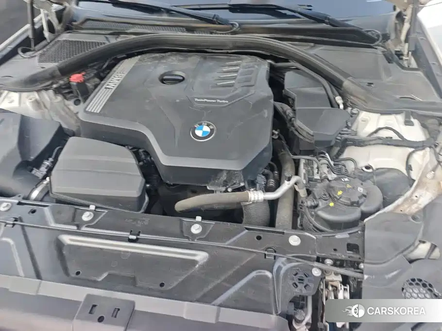 BMW 3 series 2021 Белый из Китая, фото 2