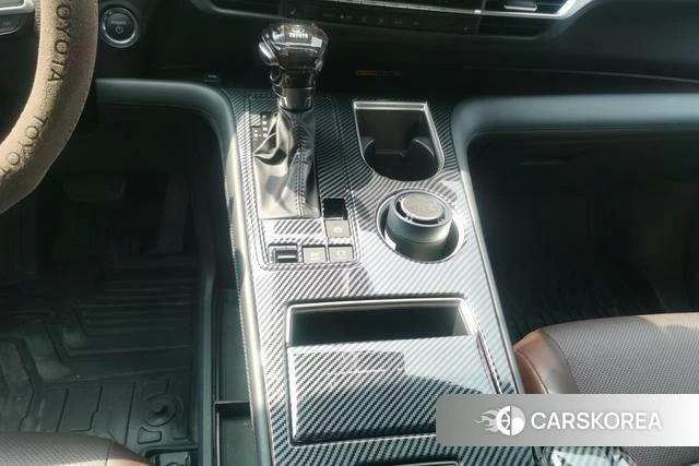 Toyota Grevia 2025 Белый из Китая, фото 2