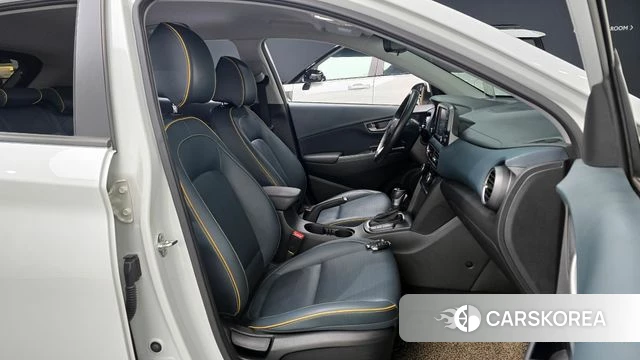 Hyundai Kona 2018 Белый из Кореи, фото 2