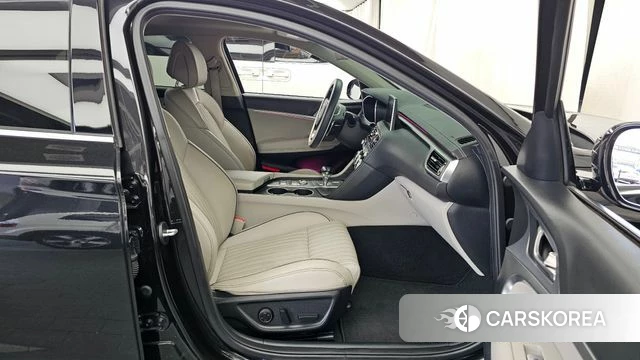Genesis G70 2019 Черный из Кореи, фото 2