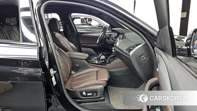 BMW X4 (G02) 2020 Черный из Кореи, фото 2