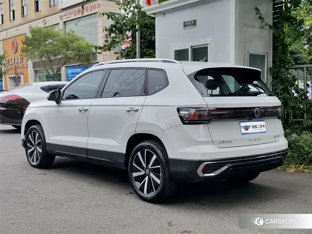 Volkswagen Tharu 2025 Белый из Китая, фото 2