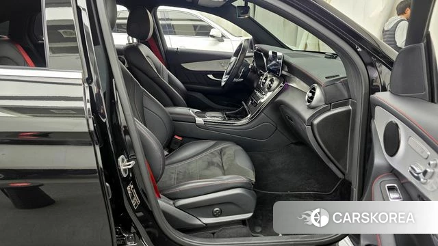 Mercedes-Benz GLC-Class X253 2022 Черный из Кореи, фото 2