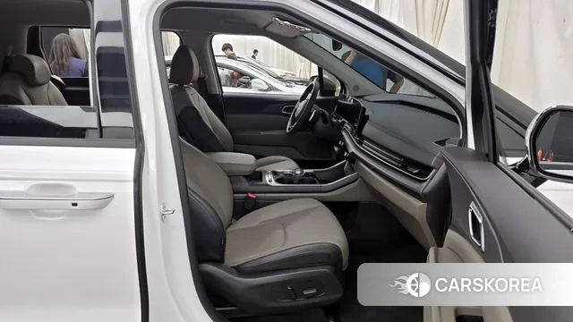 Kia The New Carnival 4th Generation 2024 Белый из Кореи, фото 2