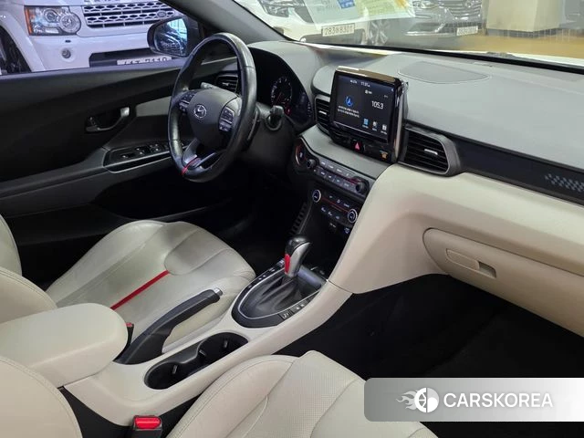 Hyundai Veloster (JS) 2019 Белый из Кореи, фото 2