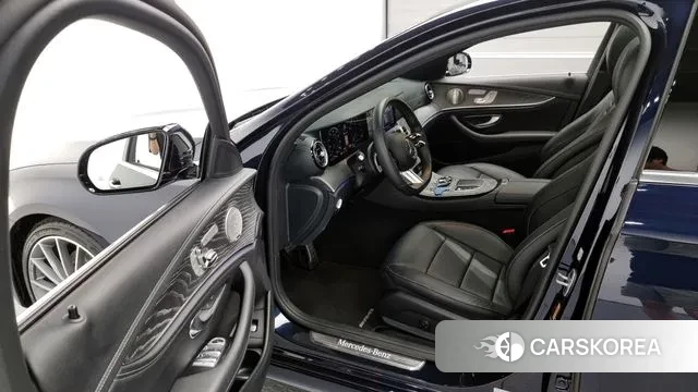 Mercedes-Benz E-Class W213 2022 Синий из Кореи, фото 2