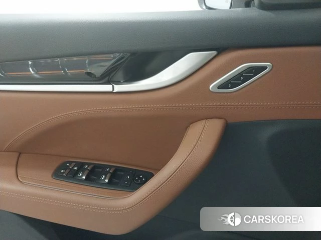 Maserati Levante 2022 Белый из Кореи, фото 2