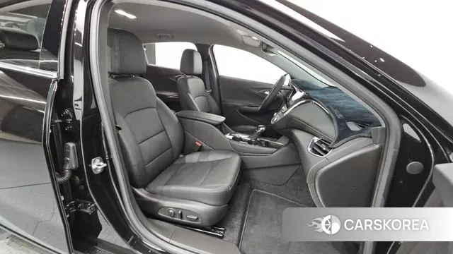 Chevrolet (GM Daewoo) The New Malibu 2022 Черный из Кореи, фото 2