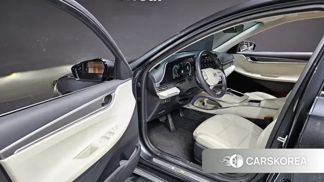 Hyundai The New Grandeur IG Hybrid 2021 Серый из Кореи, фото 2