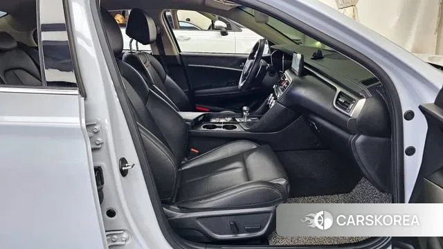 Genesis The New G70 2021 Светло-серебряный цвет из Кореи, фото 2