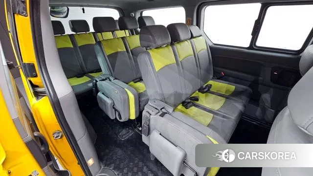 Hyundai The New Grand Starex 2018 Желтый из Кореи, фото 2