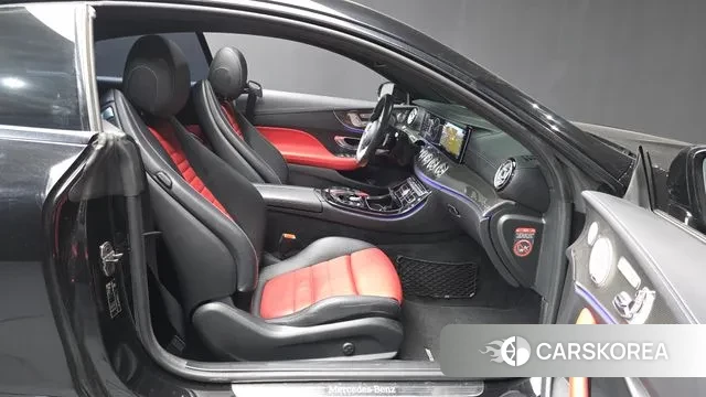 Mercedes-Benz E-Class W213 2018 Черный из Кореи, фото 2