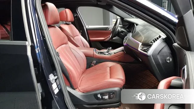 BMW X6 (G06) 2021 Черный из Кореи, фото 2