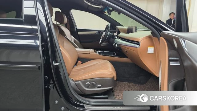 Genesis Electrified G80 (RG3) 2022 Черный из Кореи, фото 2