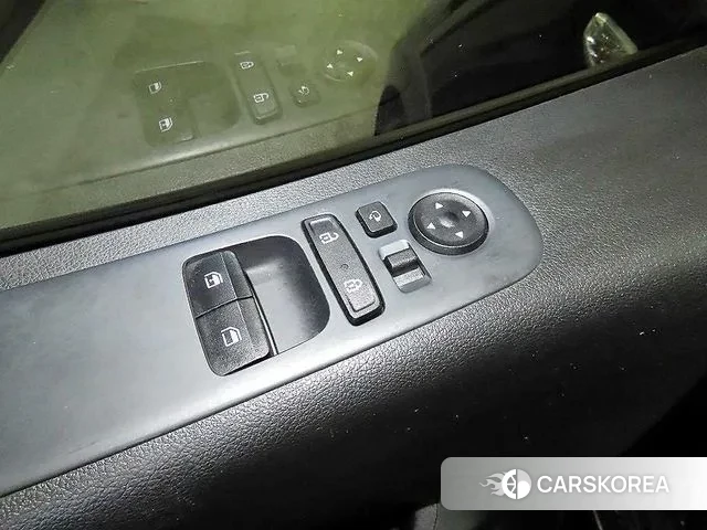 Hyundai Staria 2023 Синий из Кореи, фото 2