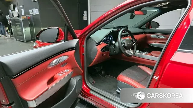 Genesis GV70 2021 Красный из Кореи, фото 2