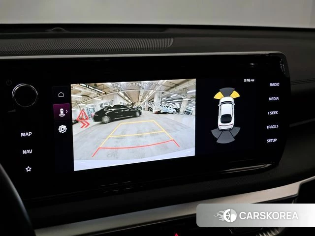 Kia K5 3rd generation 2023 Белый из Кореи, фото 2