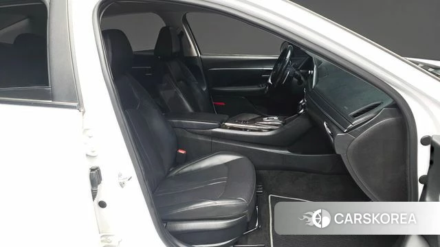 Hyundai Sonata (DN8) 2019 Белый из Кореи, фото 2