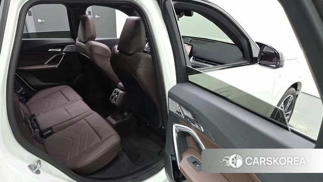 BMW X1 (U11) 2025 Белый из Кореи, фото 2