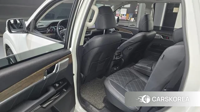 Kia Mohave Master 2023 Белый из Кореи, фото 2