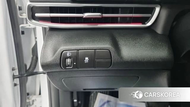 Hyundai The New Avante (CN7) 2024 Белый из Кореи, фото 2