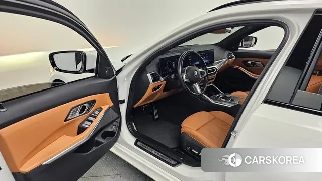 BMW 3 Series (G20) 2023 Белый из Кореи, фото 2