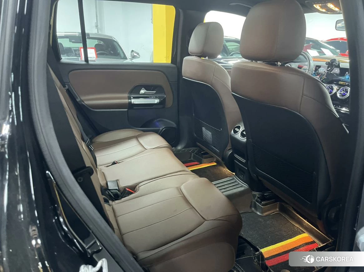 Mercedes-Benz GLB 2021 Черный из Китая, фото 2