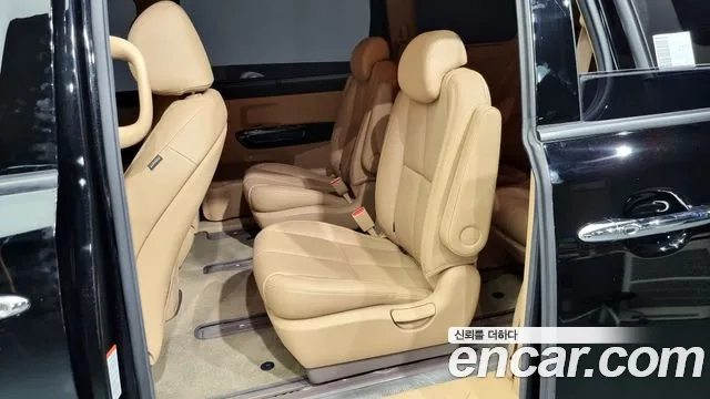 Kia The New Carnival 2020 Черный из Кореи, фото 2