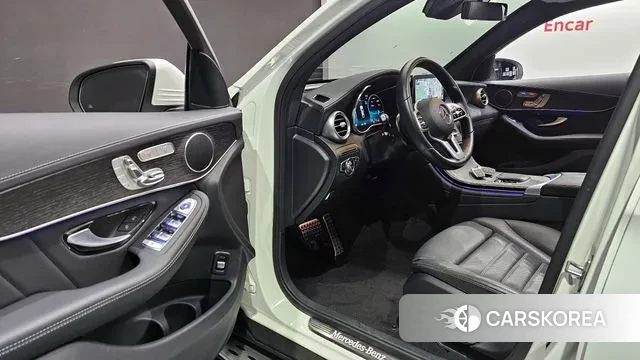Mercedes-Benz GLC-Class X253 2022 Белый из Кореи, фото 2