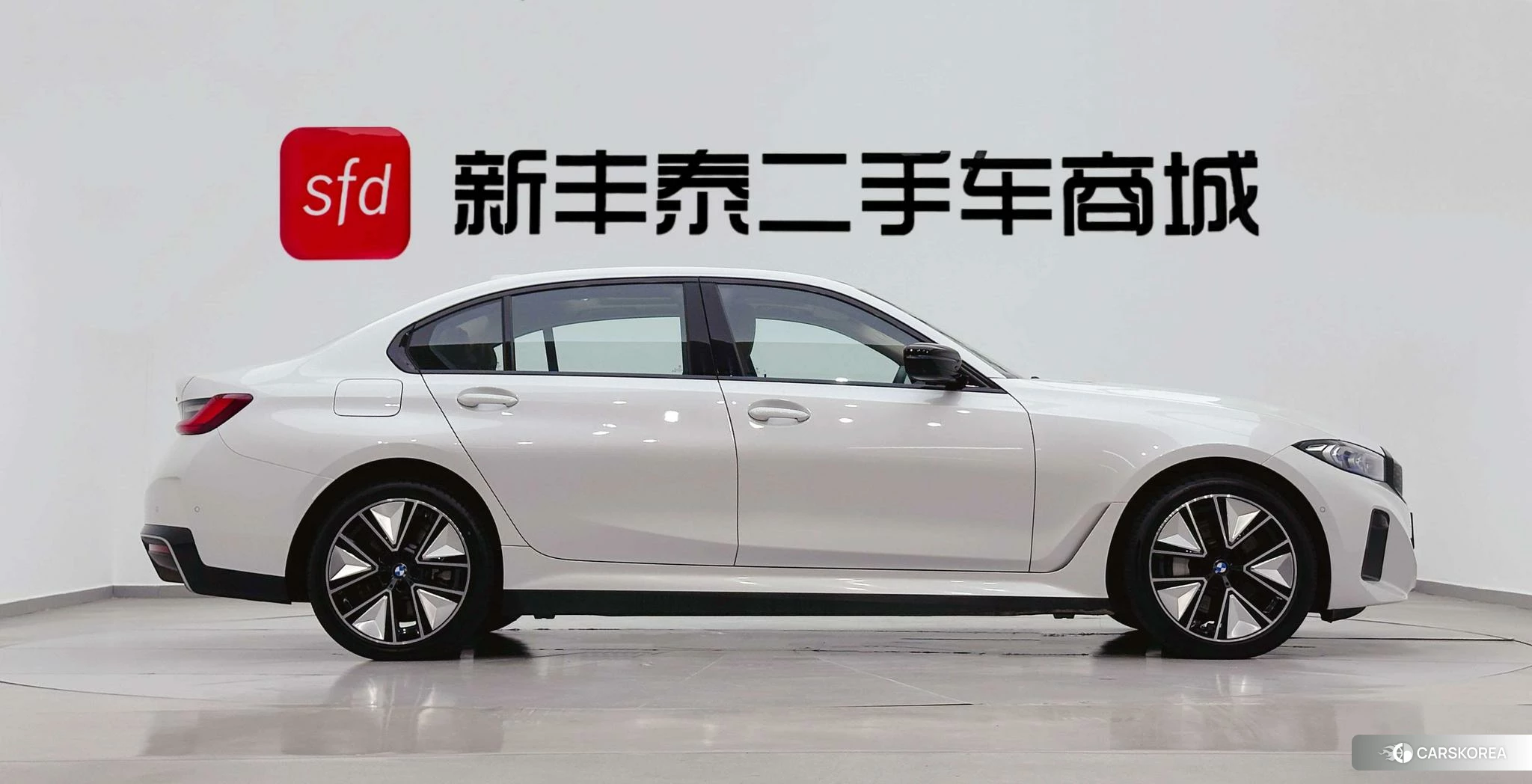 BMW i3 2024 Белый из Китая, фото 2