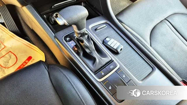 Kia K5 second generation 2018 Белый из Кореи, фото 2