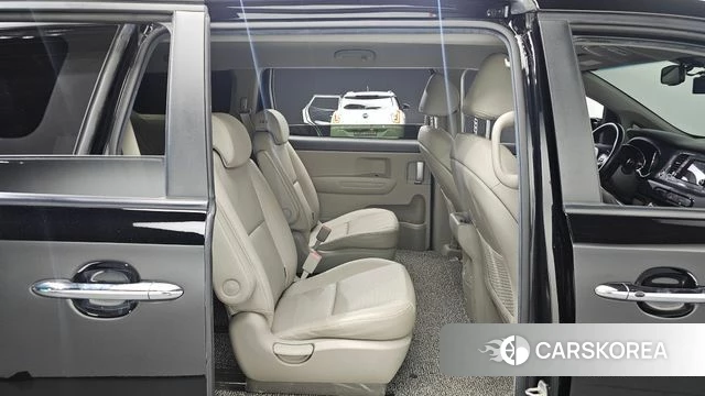 Kia The New Carnival 2020 Черный из Кореи, фото 2