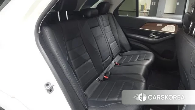 Mercedes-Benz GLE-Class W167 2021 Белый из Кореи, фото 2