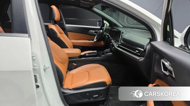 Kia Sportage 5th Generation 2022 Белый из Кореи, фото 2
