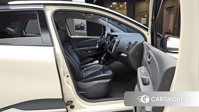 Renault Korea (Samsung) New QM3 2018 Жемчужный цвет из Кореи, фото 2