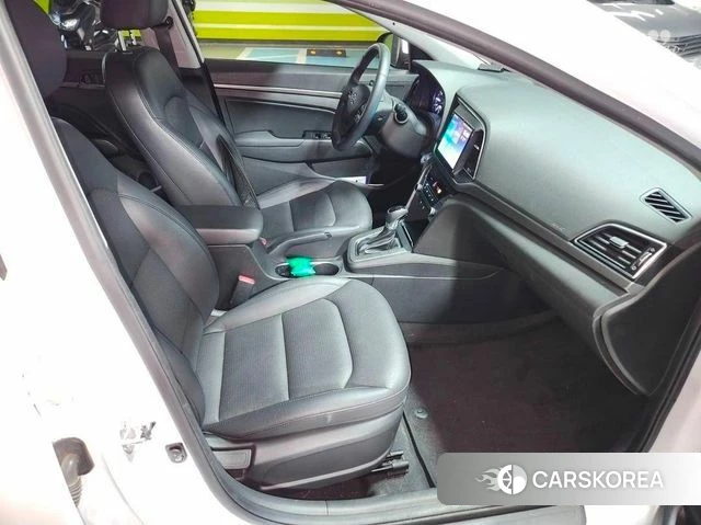 Hyundai Avante AD 2018 Белый из Кореи, фото 2