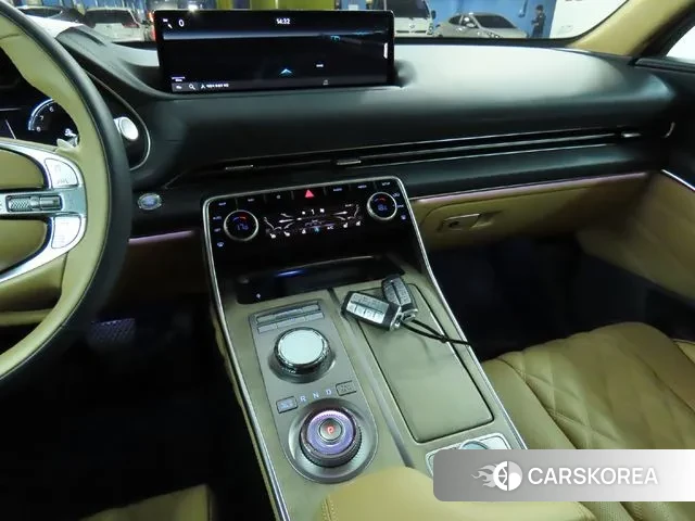 Genesis GV80 2023 Серебристо-серый из Кореи, фото 2