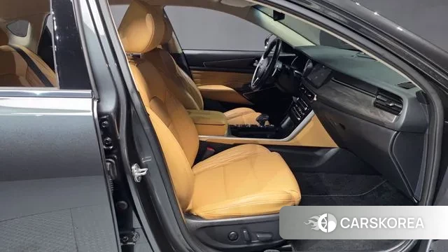 Kia K7 Premier 2021 Черный из Кореи, фото 2