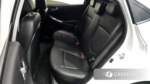 Hyundai Accent (New type) 2018 Белый из Кореи, фото 2